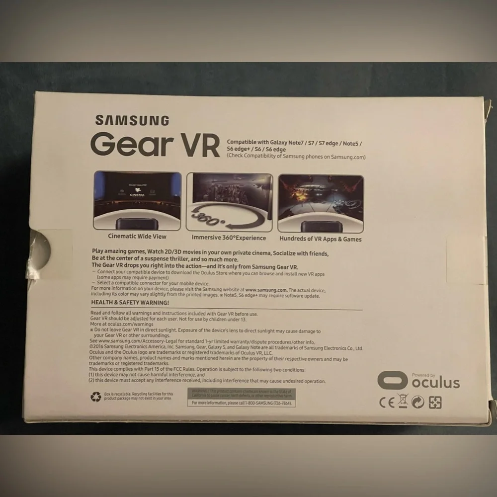 Samsung Gear VR powered by Oculus